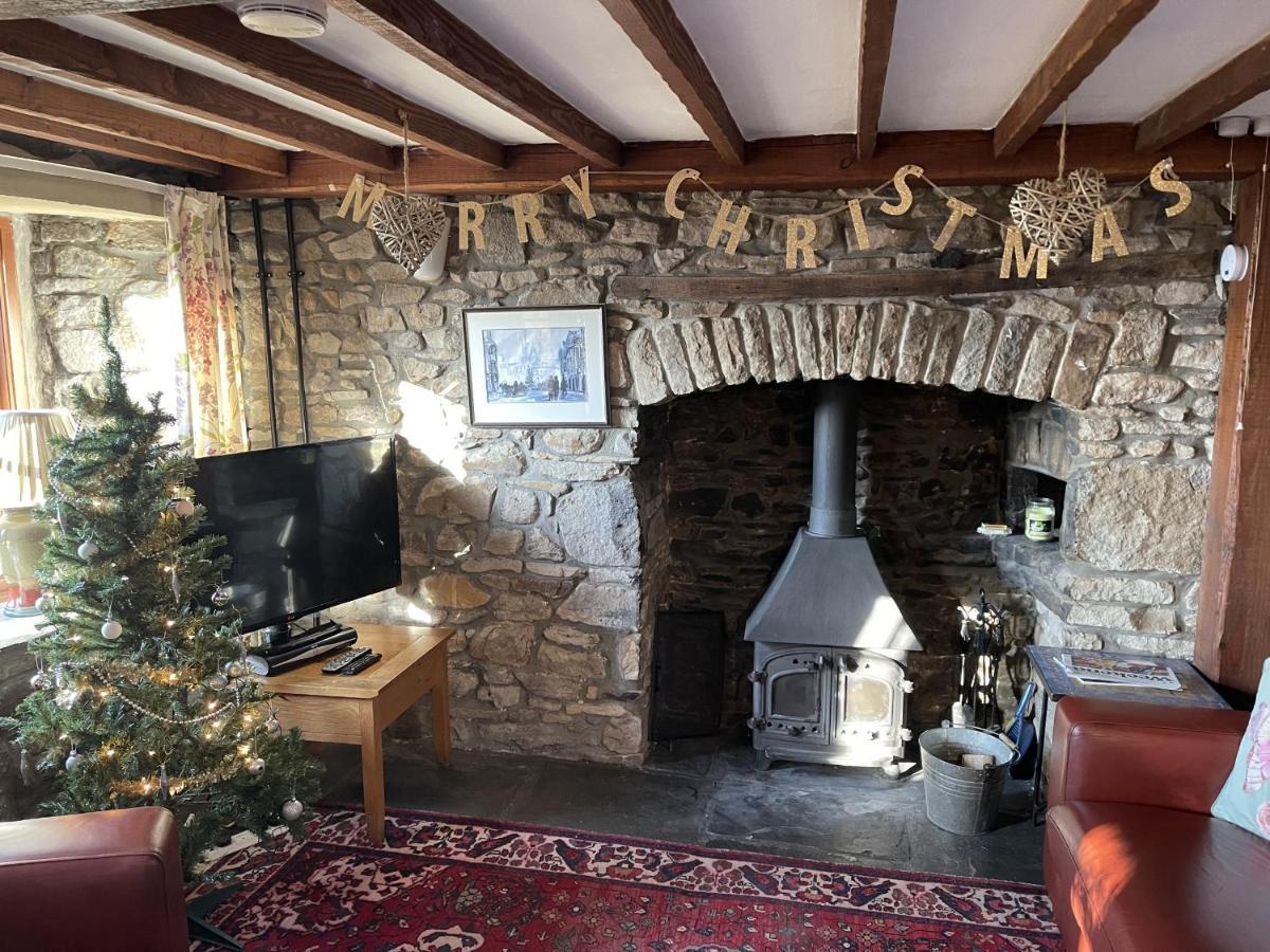 Tunnel Cottages At Blaen-Nant-Y-Groes Farm Абърдеър Стая снимка